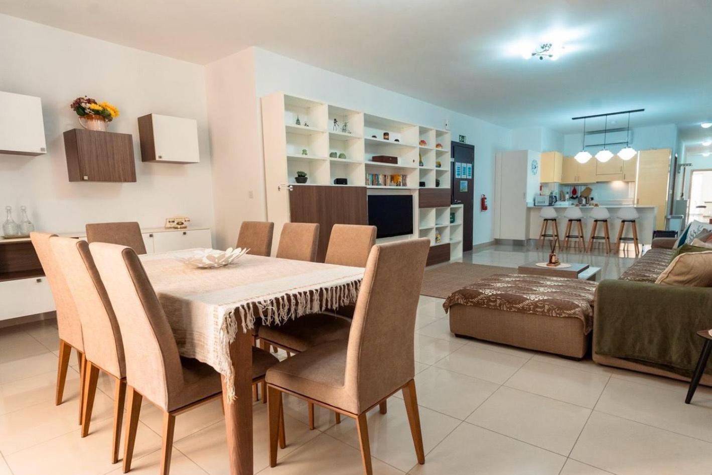 Belmonte Heights - Luxury 3 Bedroom Apartment Sliema Esterno foto