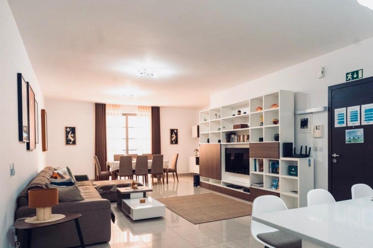 Belmonte Heights - Luxury 3 Bedroom Apartment Sliema Esterno foto